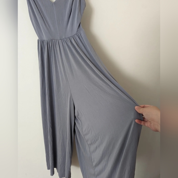 NWT Silence + Noise (Urban Outfitters brand) Culotte Jumpsuit in Medium - Picture 4 of 6